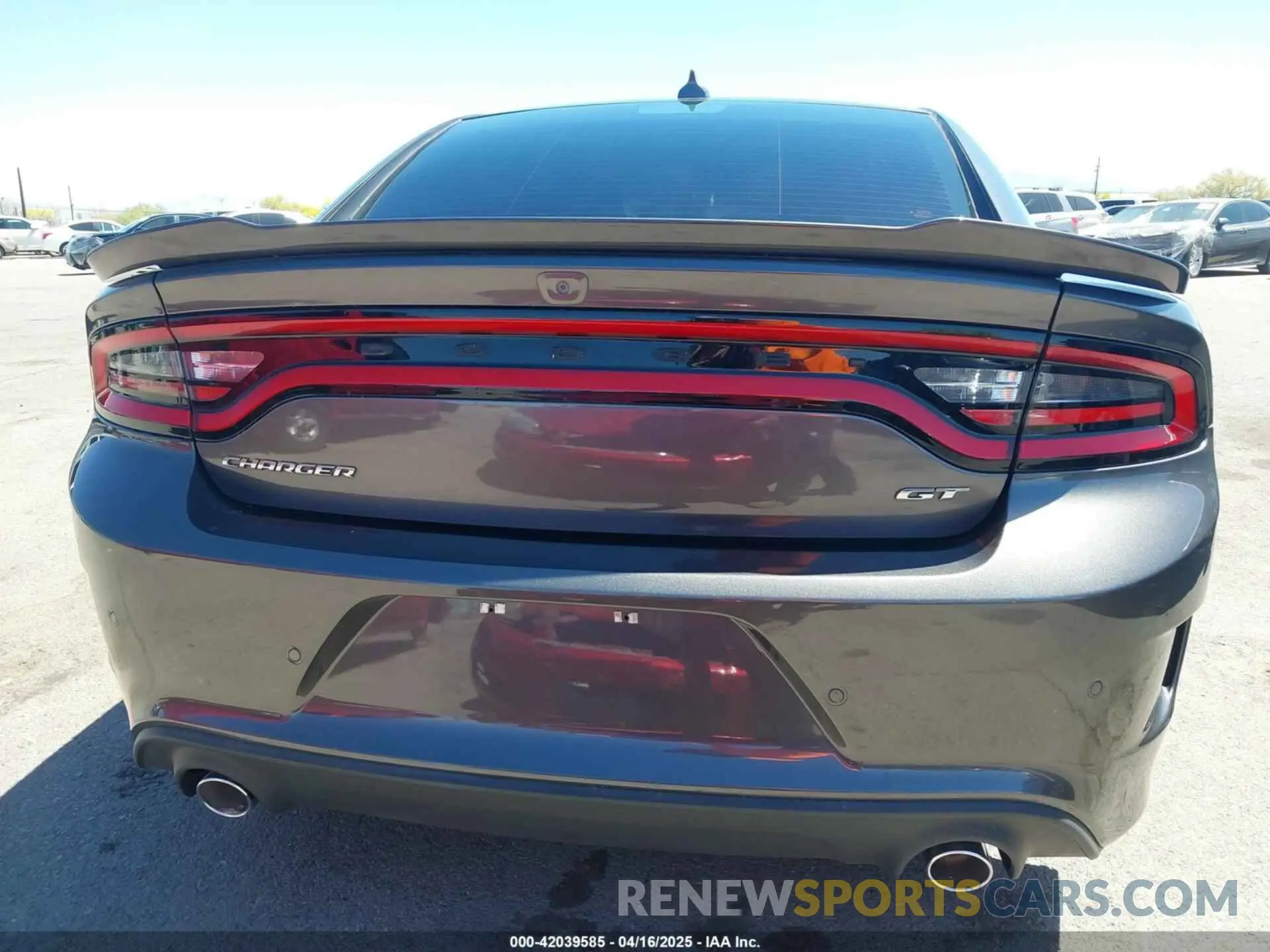 17 fotografías del automóvil dañado 2C3CDXHG5KH513064 DODGE CHARGER 2019