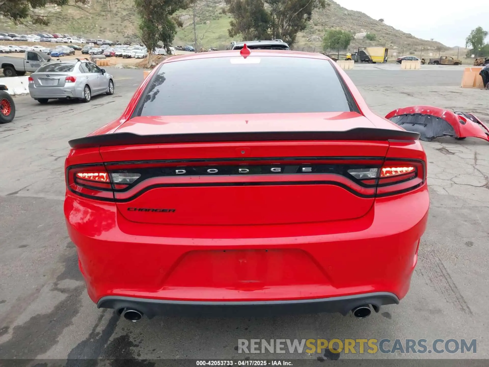 17 fotografías del automóvil dañado 2C3CDXHG6KH507158 DODGE CHARGER 2019