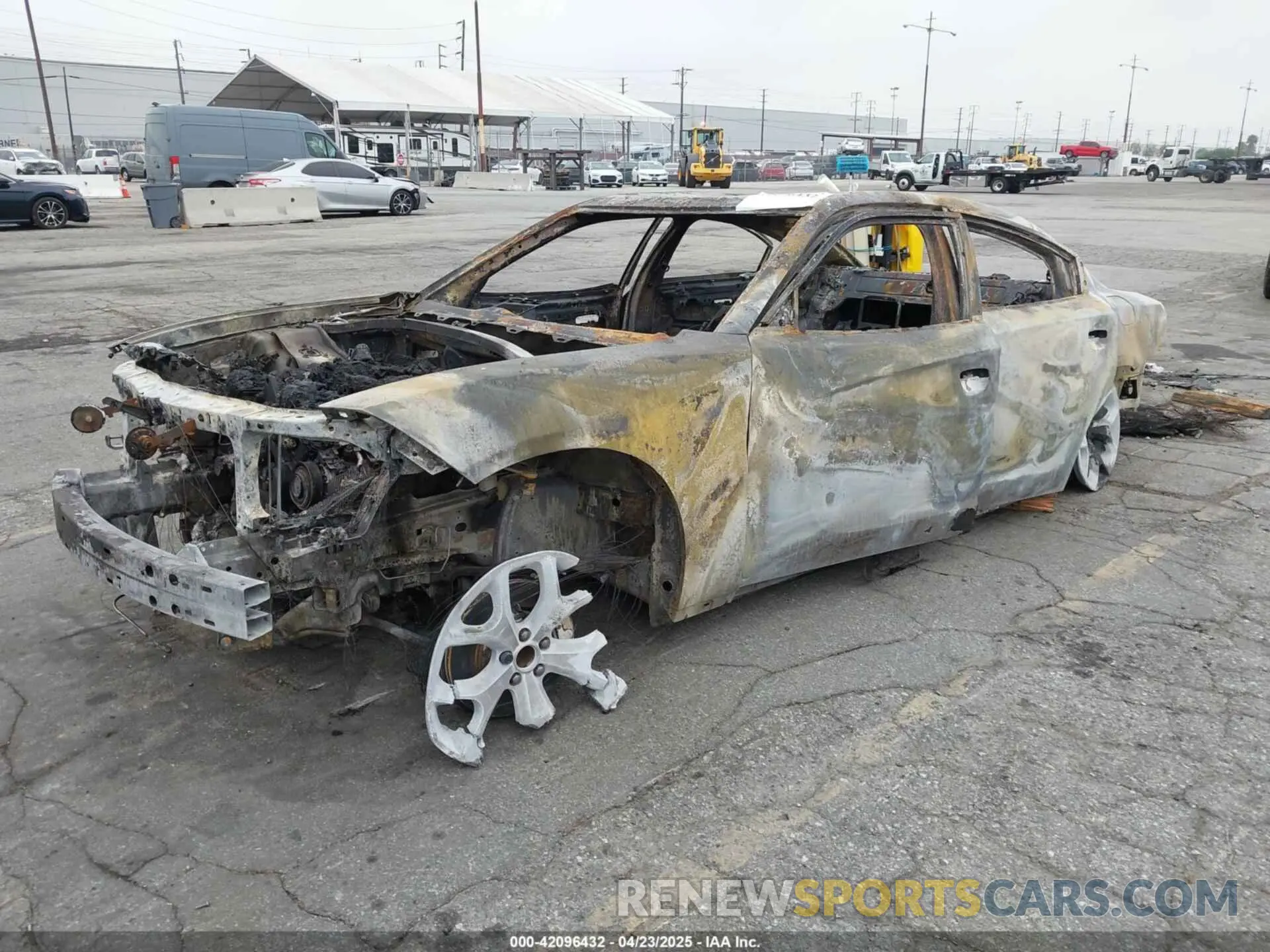 2 fotografías del automóvil dañado 2C3CDXHG6KH673647 DODGE CHARGER 2019