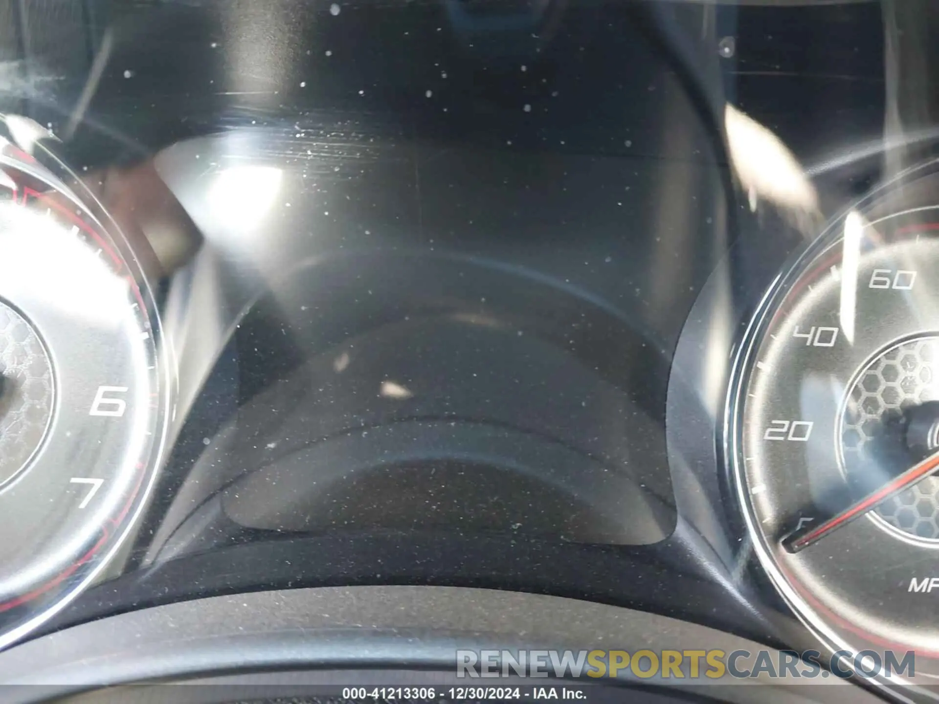15 fotografías del automóvil dañado 2C3CDXHG6KH740375 DODGE CHARGER 2019