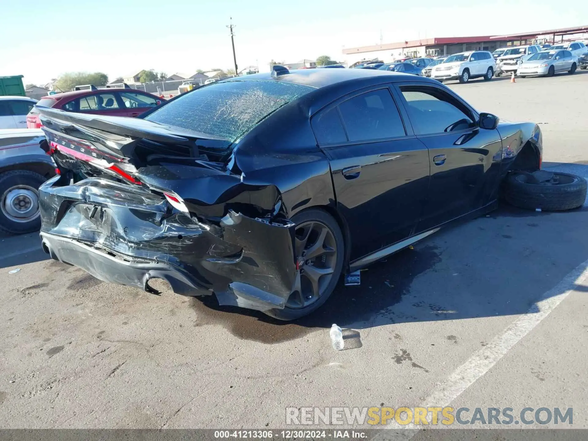 4 fotografías del automóvil dañado 2C3CDXHG6KH740375 DODGE CHARGER 2019