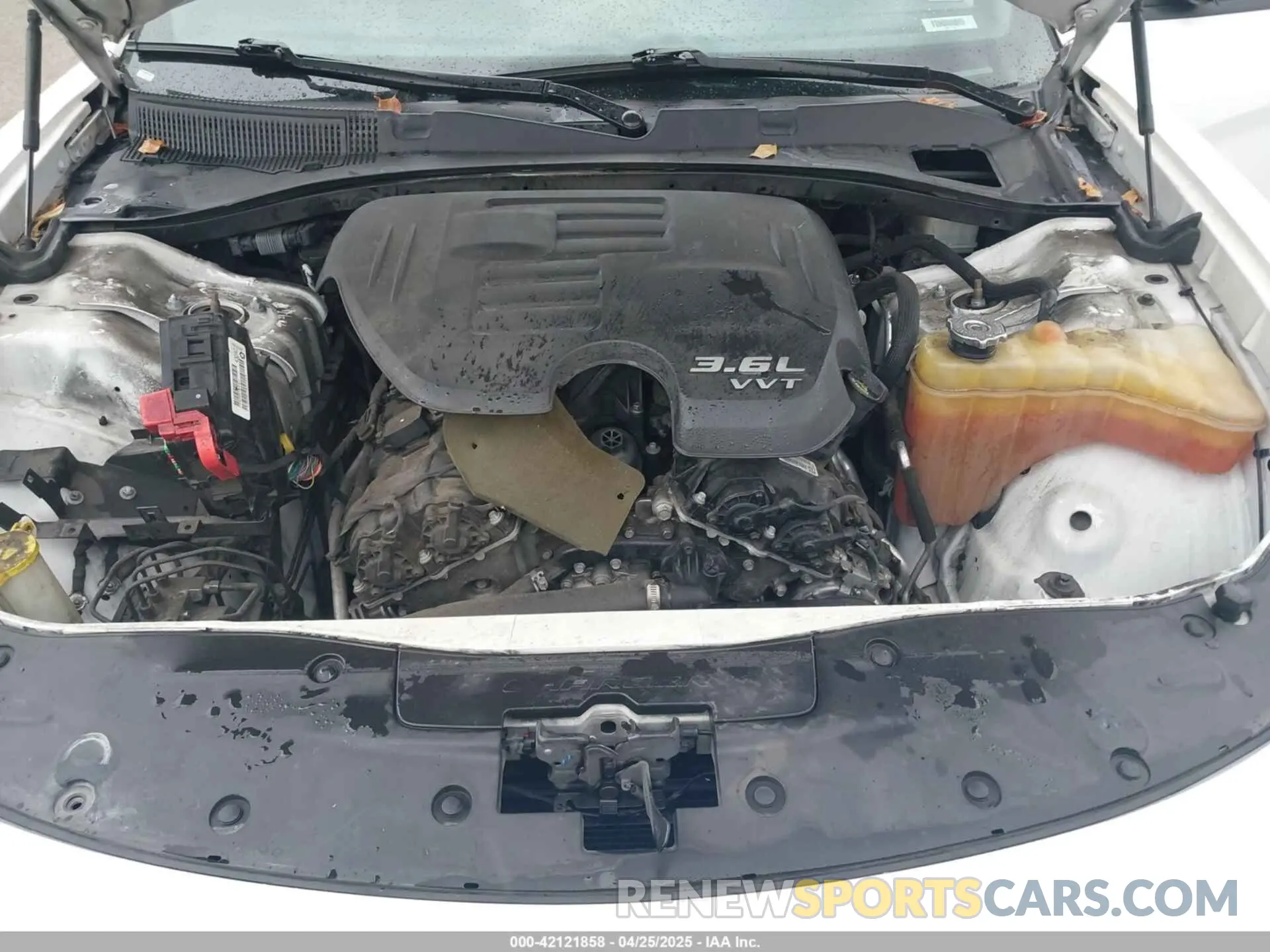 10 fotografías del automóvil dañado 2C3CDXHG7KH593094 DODGE CHARGER 2019