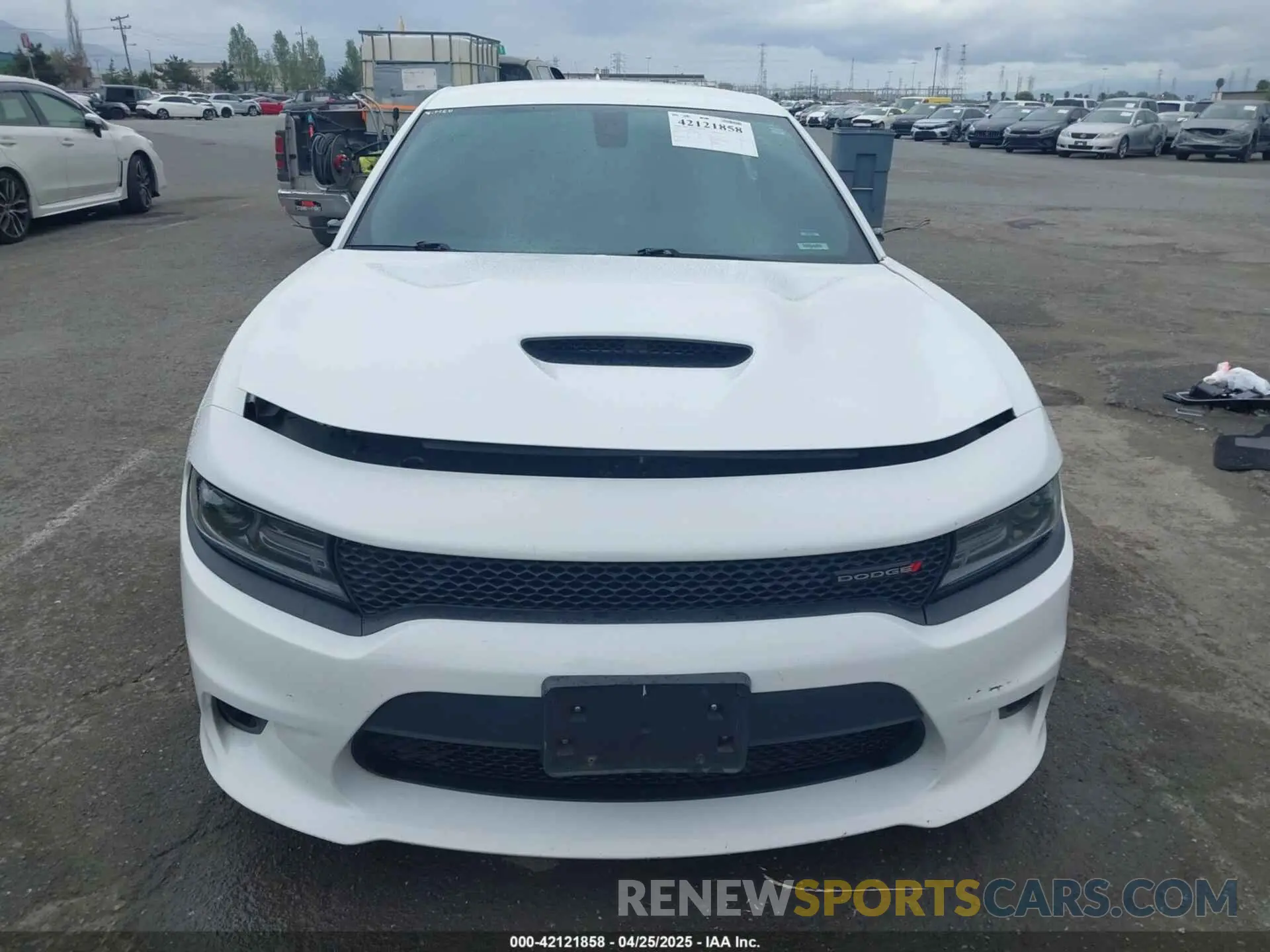 12 fotografías del automóvil dañado 2C3CDXHG7KH593094 DODGE CHARGER 2019