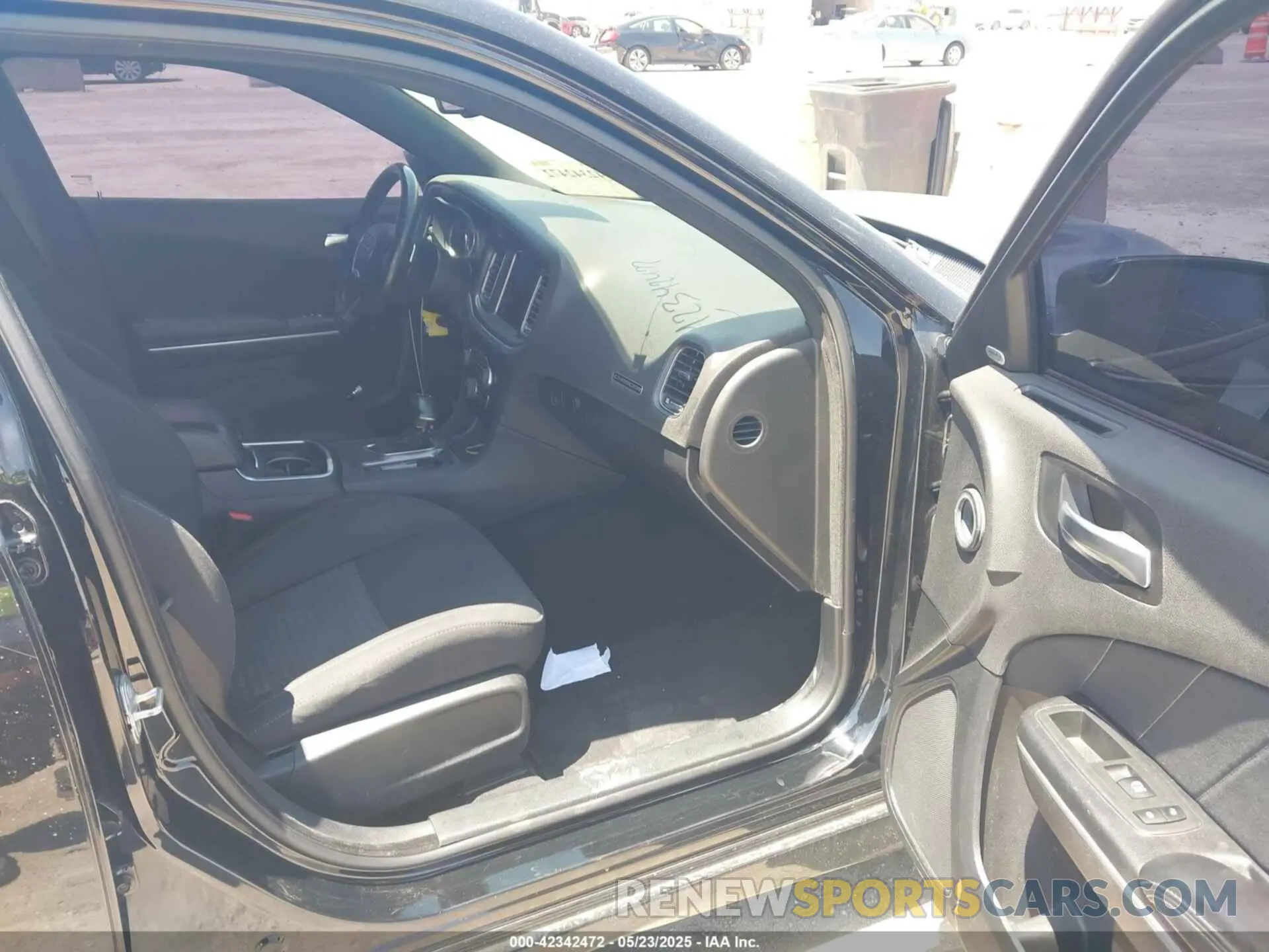 5 fotografías del automóvil dañado 2C3CDXHG7KH597064 DODGE CHARGER 2019