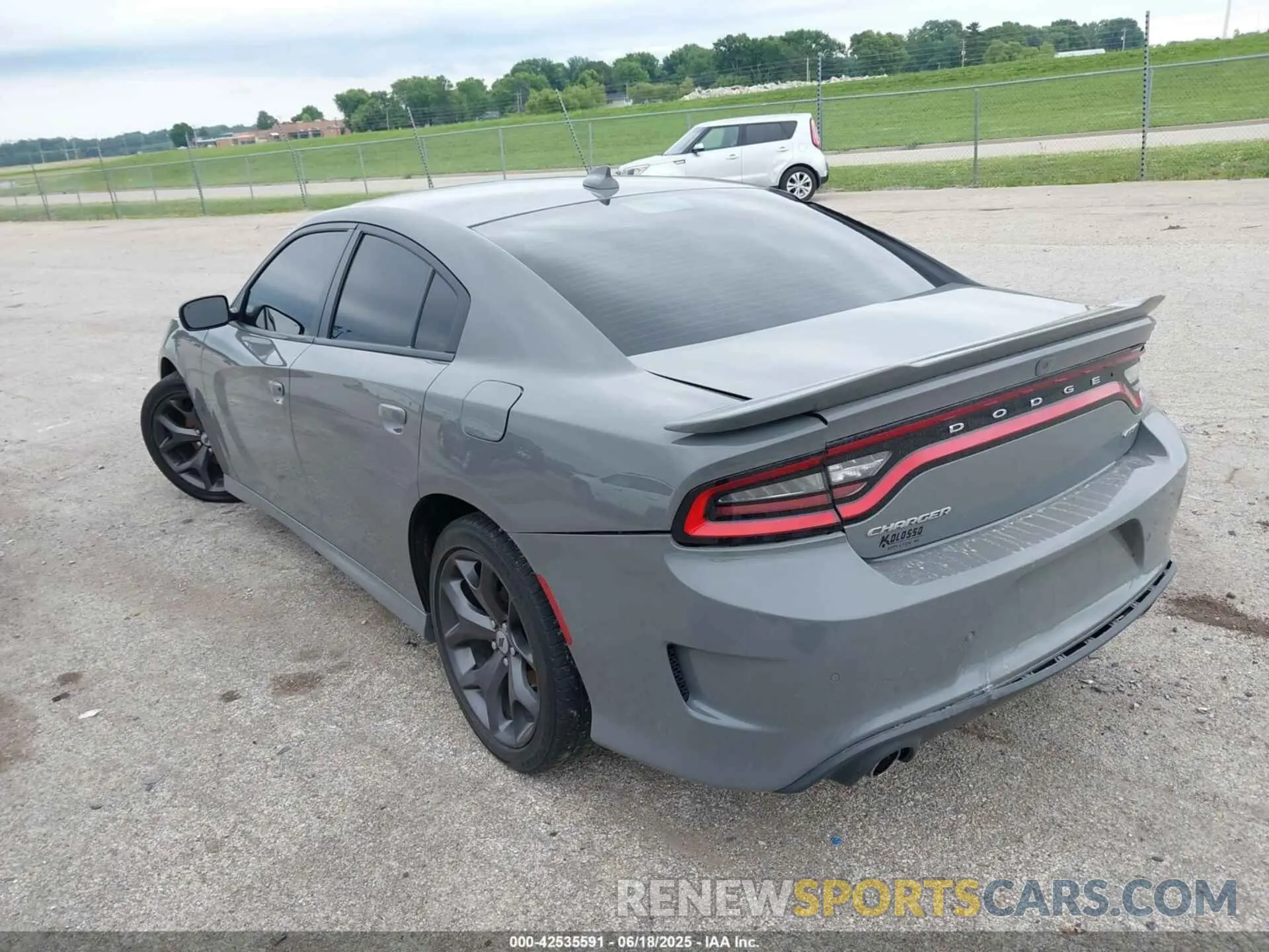 3 fotografías del automóvil dañado 2C3CDXHG7KH598876 DODGE CHARGER 2019