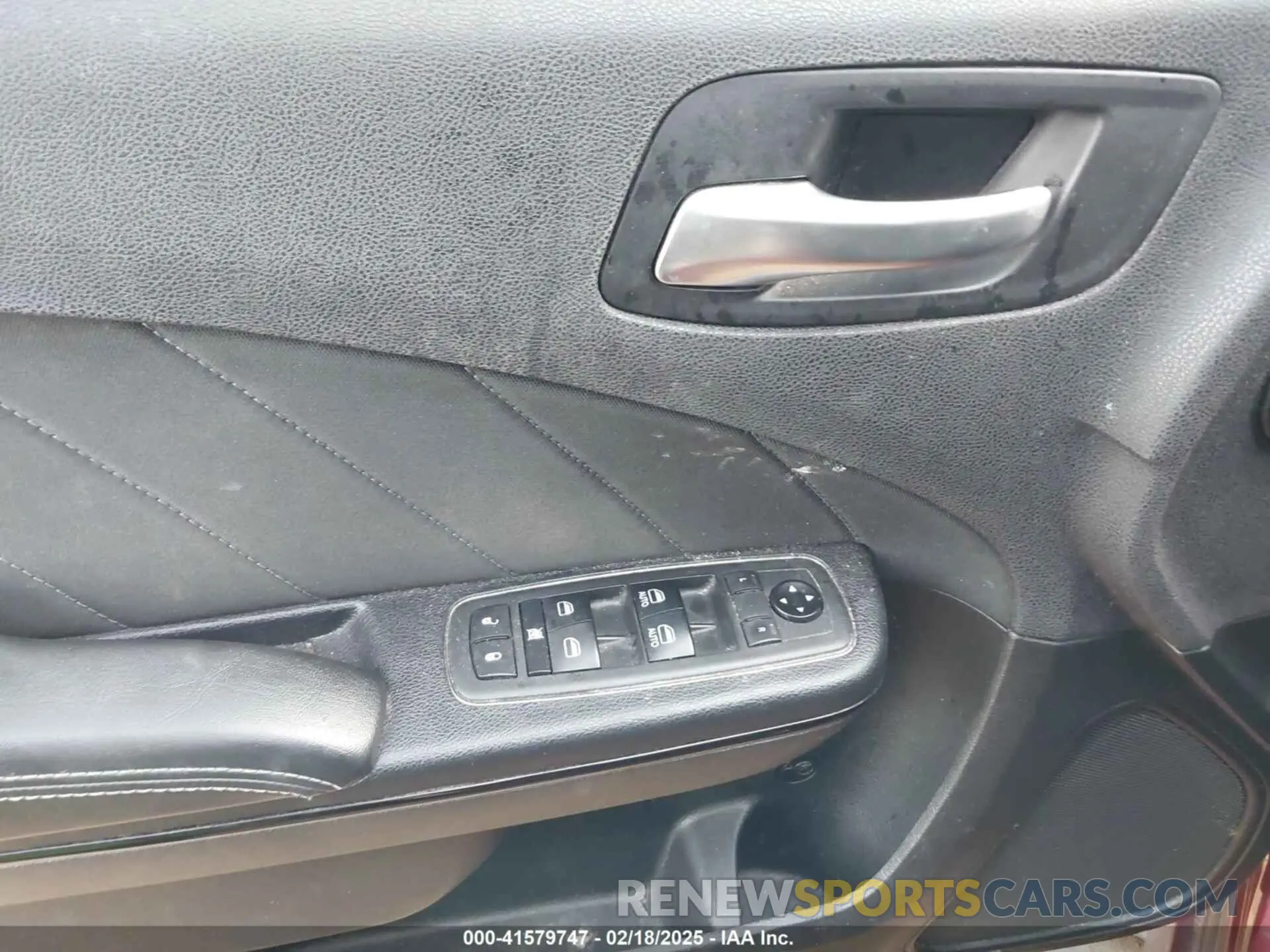 18 fotografías del automóvil dañado 2C3CDXHG8KH544857 DODGE CHARGER 2019