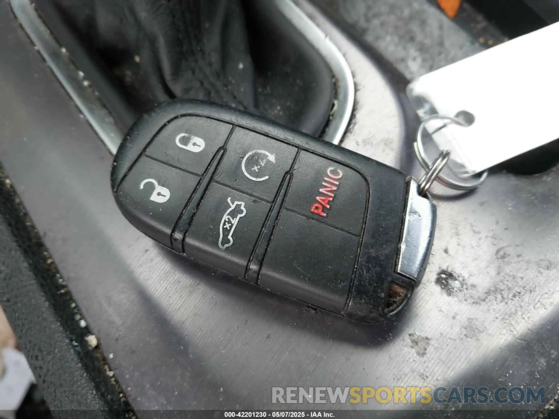 11 fotografías del automóvil dañado 2C3CDXHG9KH512483 DODGE CHARGER 2019
