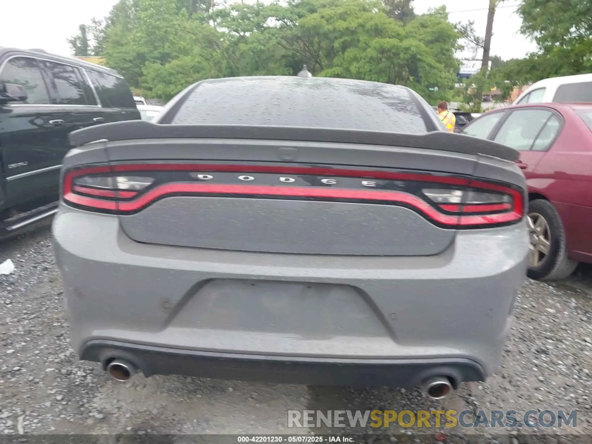 16 fotografías del automóvil dañado 2C3CDXHG9KH512483 DODGE CHARGER 2019