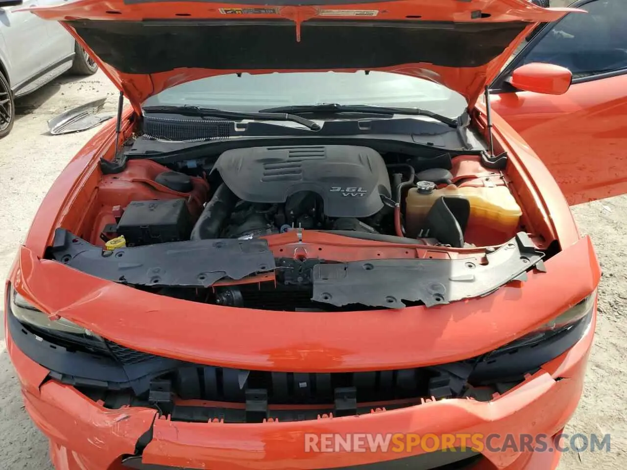 11 fotografías del automóvil dañado 2C3CDXHG9KH578807 DODGE CHARGER 2019