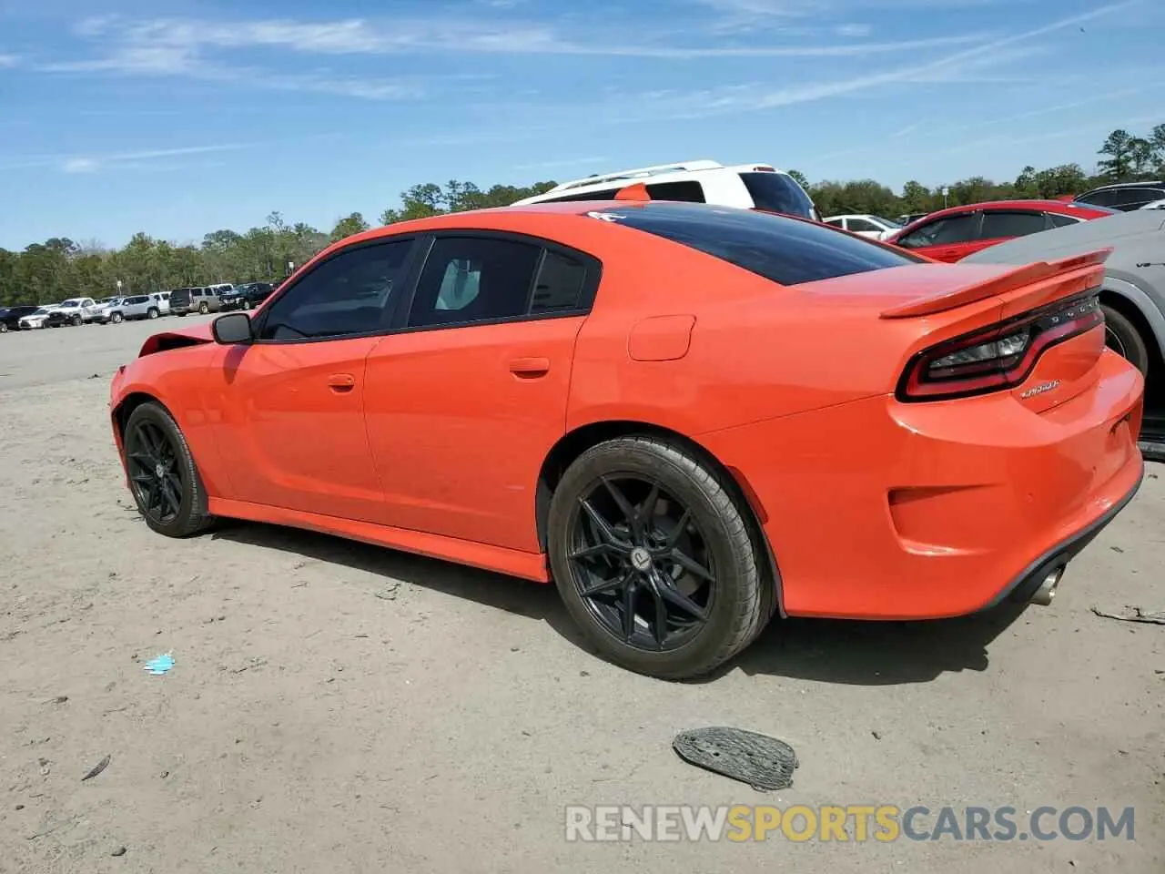 2 fotografías del automóvil dañado 2C3CDXHG9KH578807 DODGE CHARGER 2019