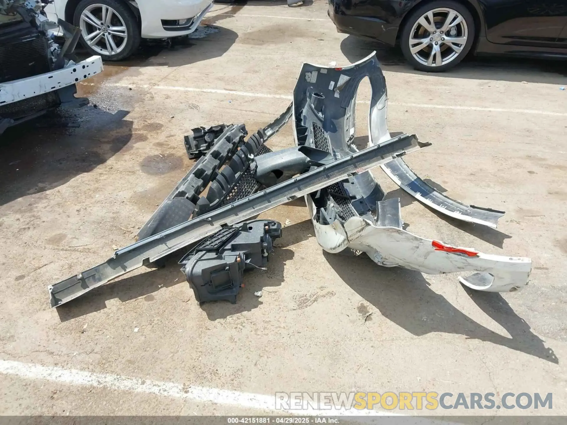 12 fotografías del automóvil dañado 2C3CDXHGXKH608848 DODGE CHARGER 2019