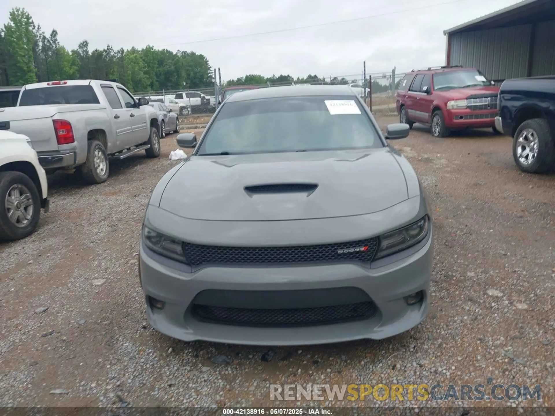 12 fotografías del automóvil dañado 2C3CDXHGXKH681895 DODGE CHARGER 2019