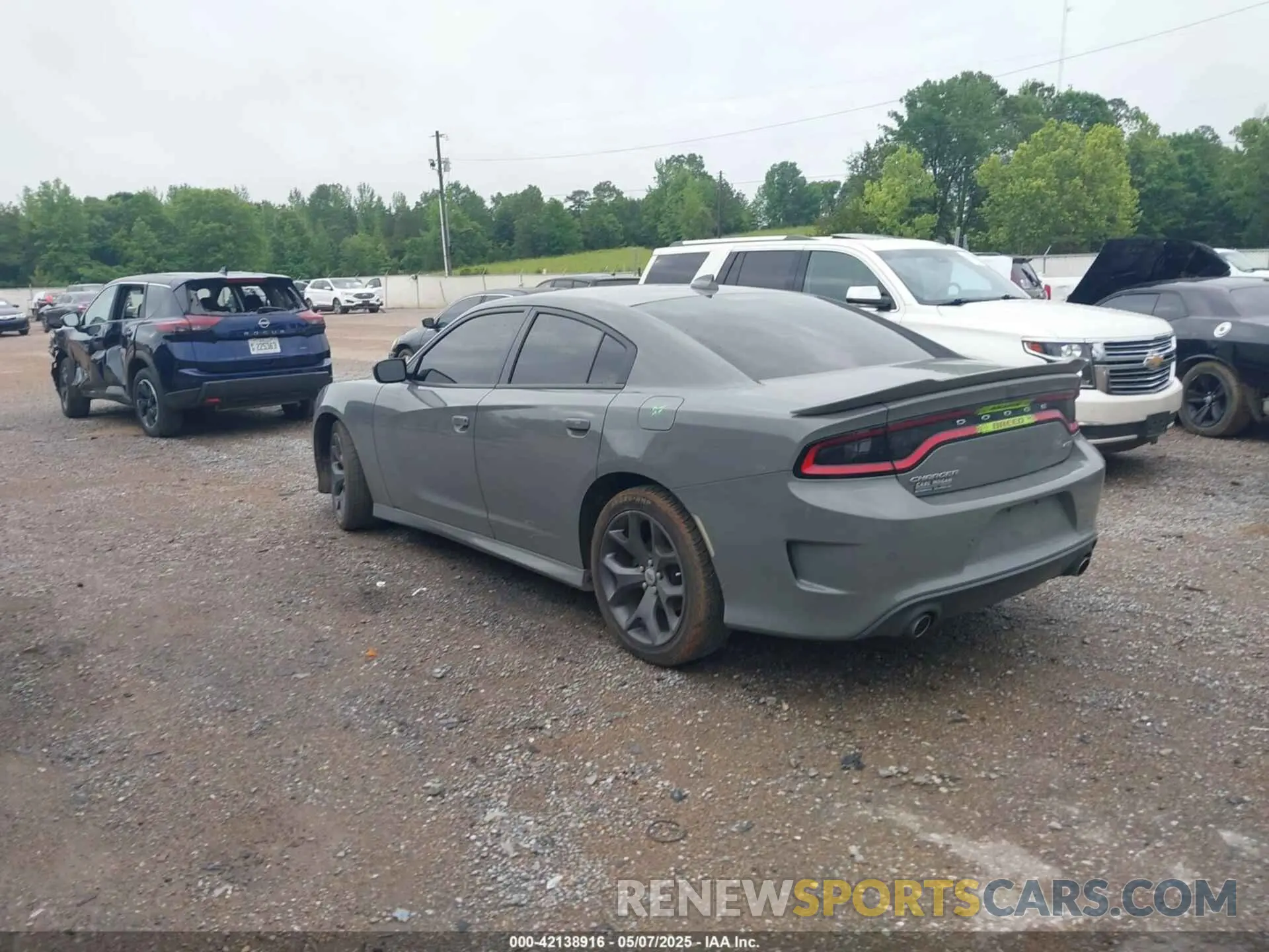 3 fotografías del automóvil dañado 2C3CDXHGXKH681895 DODGE CHARGER 2019