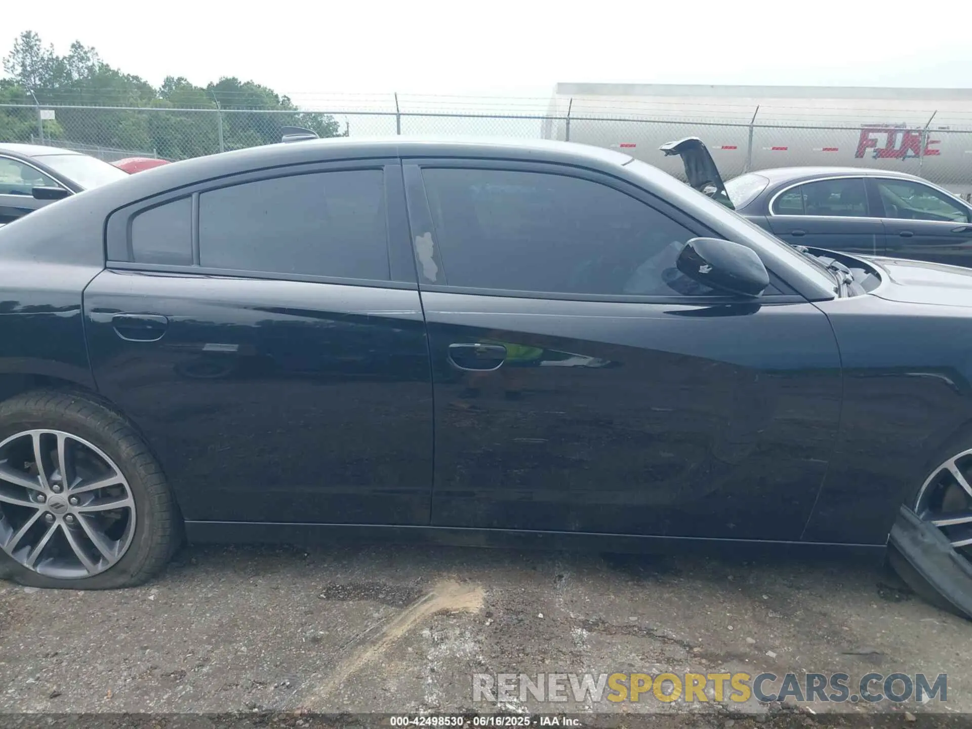 13 fotografías del automóvil dañado 2C3CDXJG0KH757957 DODGE CHARGER 2019