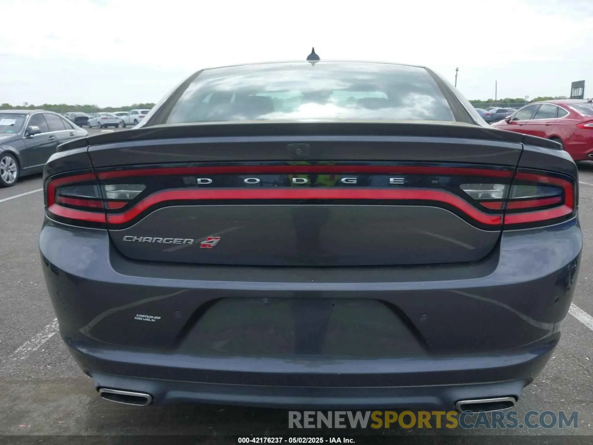16 fotografías del automóvil dañado 2C3CDXJG2KH589500 DODGE CHARGER 2019