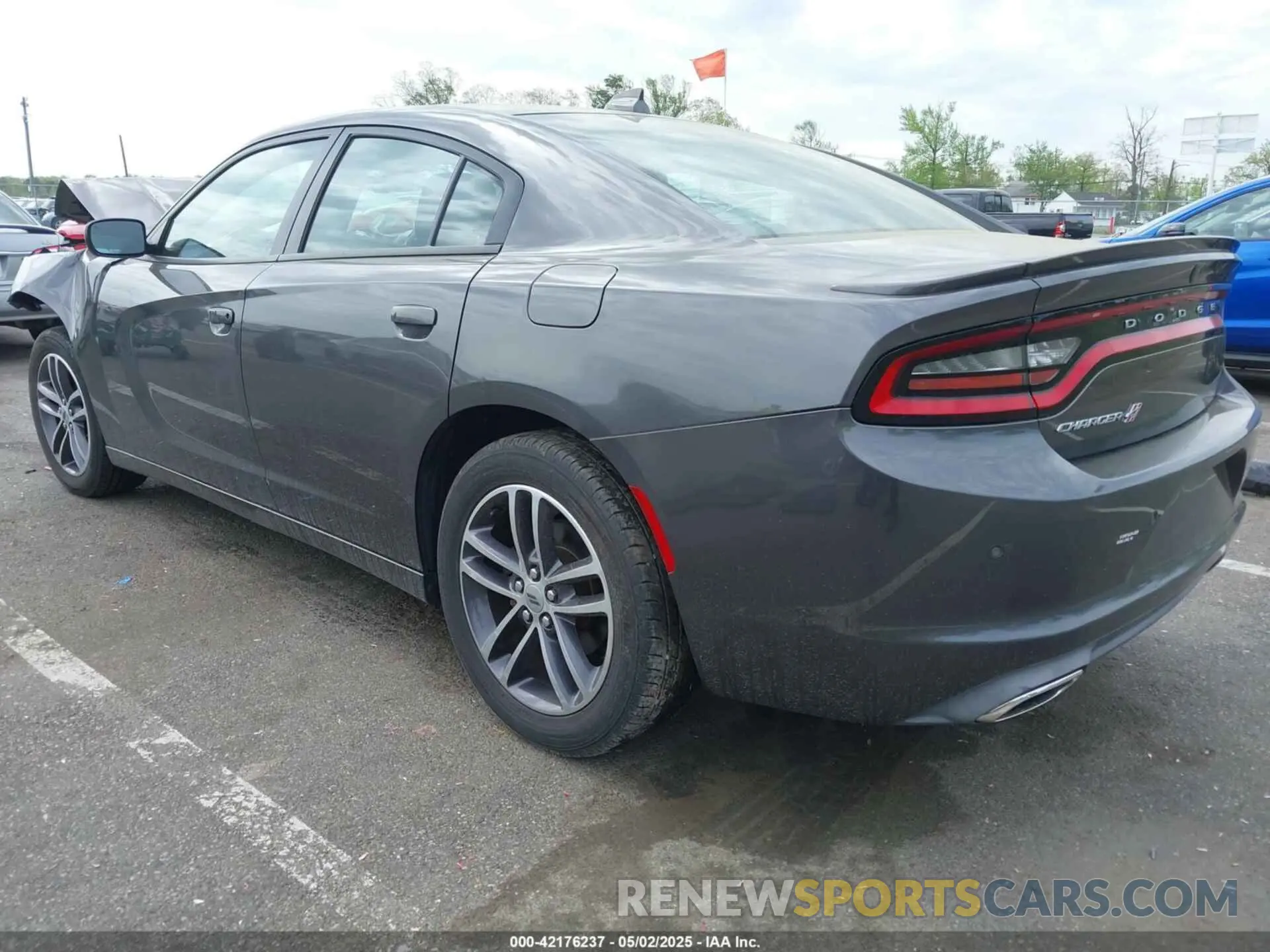 3 fotografías del automóvil dañado 2C3CDXJG2KH589500 DODGE CHARGER 2019