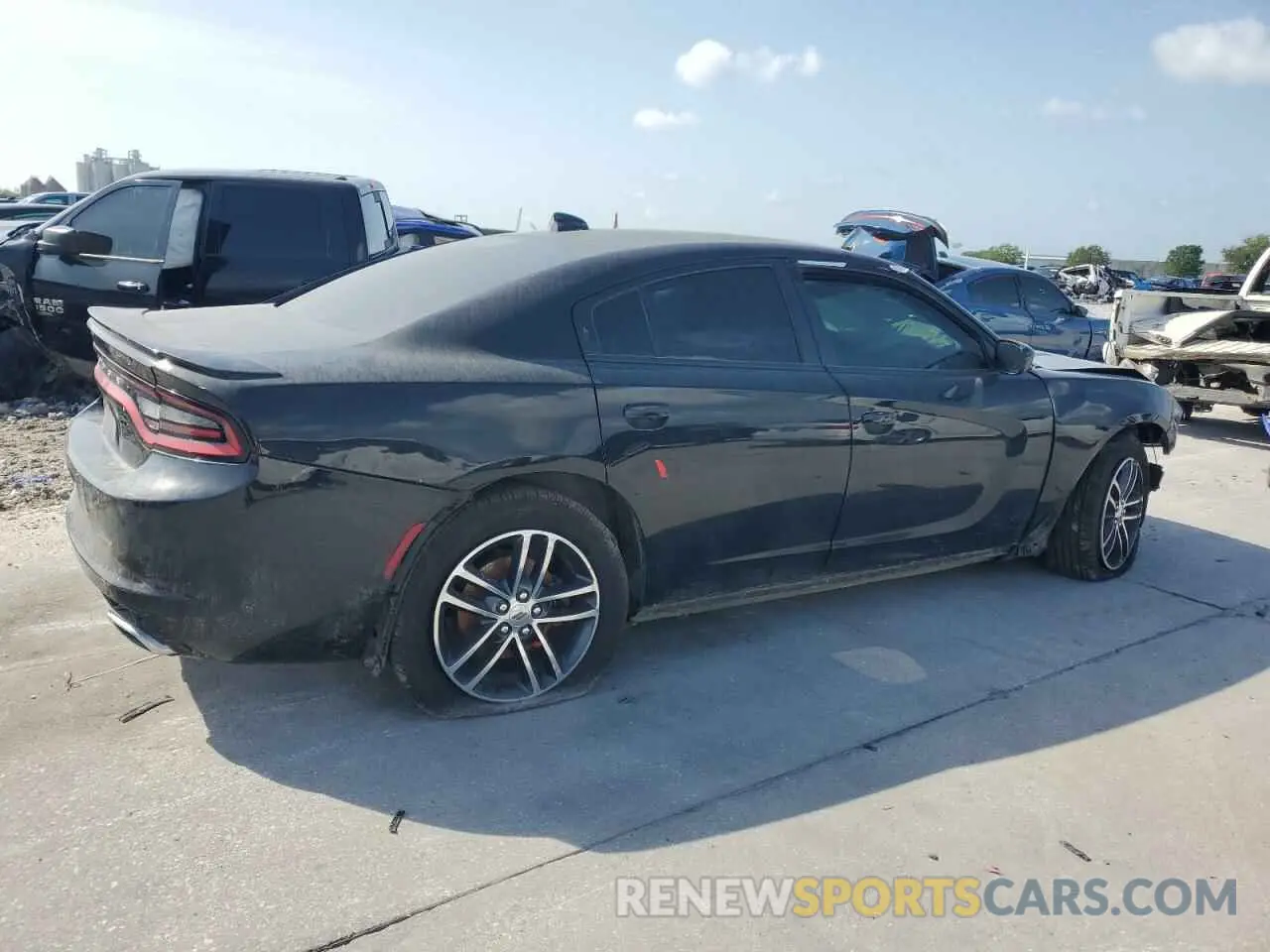 3 fotografías del automóvil dañado 2C3CDXJGXKH653881 DODGE CHARGER 2019