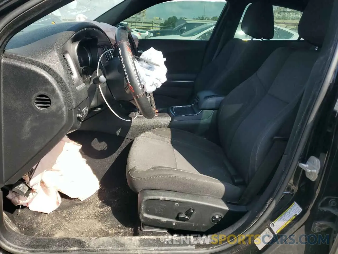 7 fotografías del automóvil dañado 2C3CDXJGXKH653881 DODGE CHARGER 2019