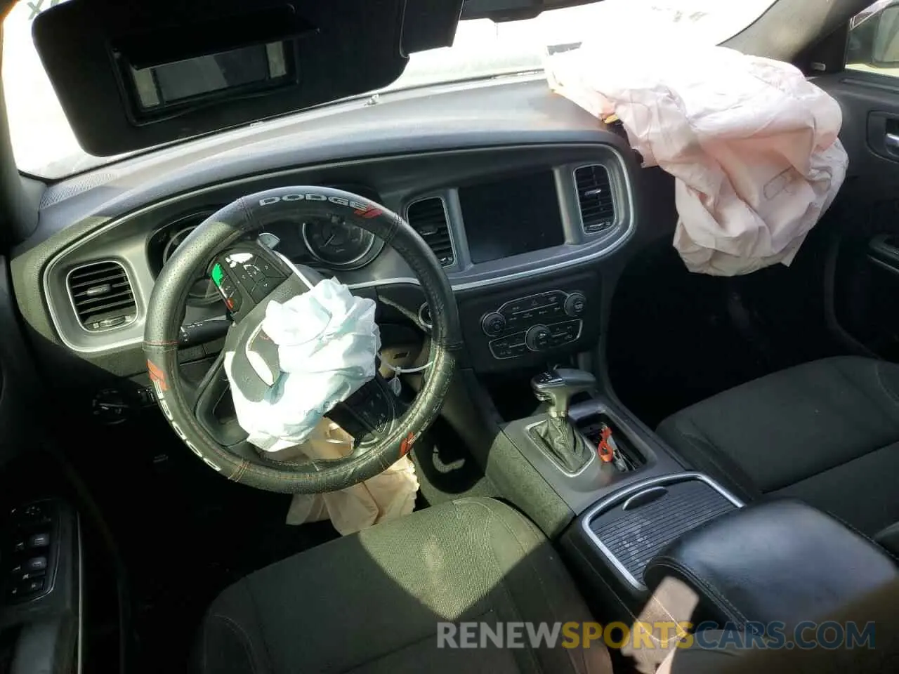 8 fotografías del automóvil dañado 2C3CDXJGXKH653881 DODGE CHARGER 2019