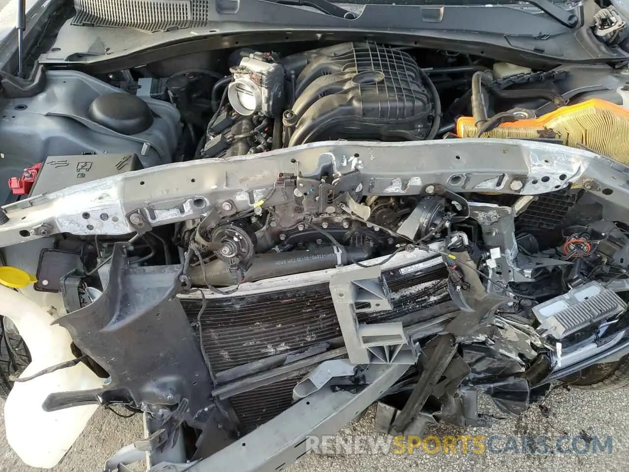 12 fotografías del automóvil dañado 2C3CDXJGXKH675833 DODGE CHARGER 2019