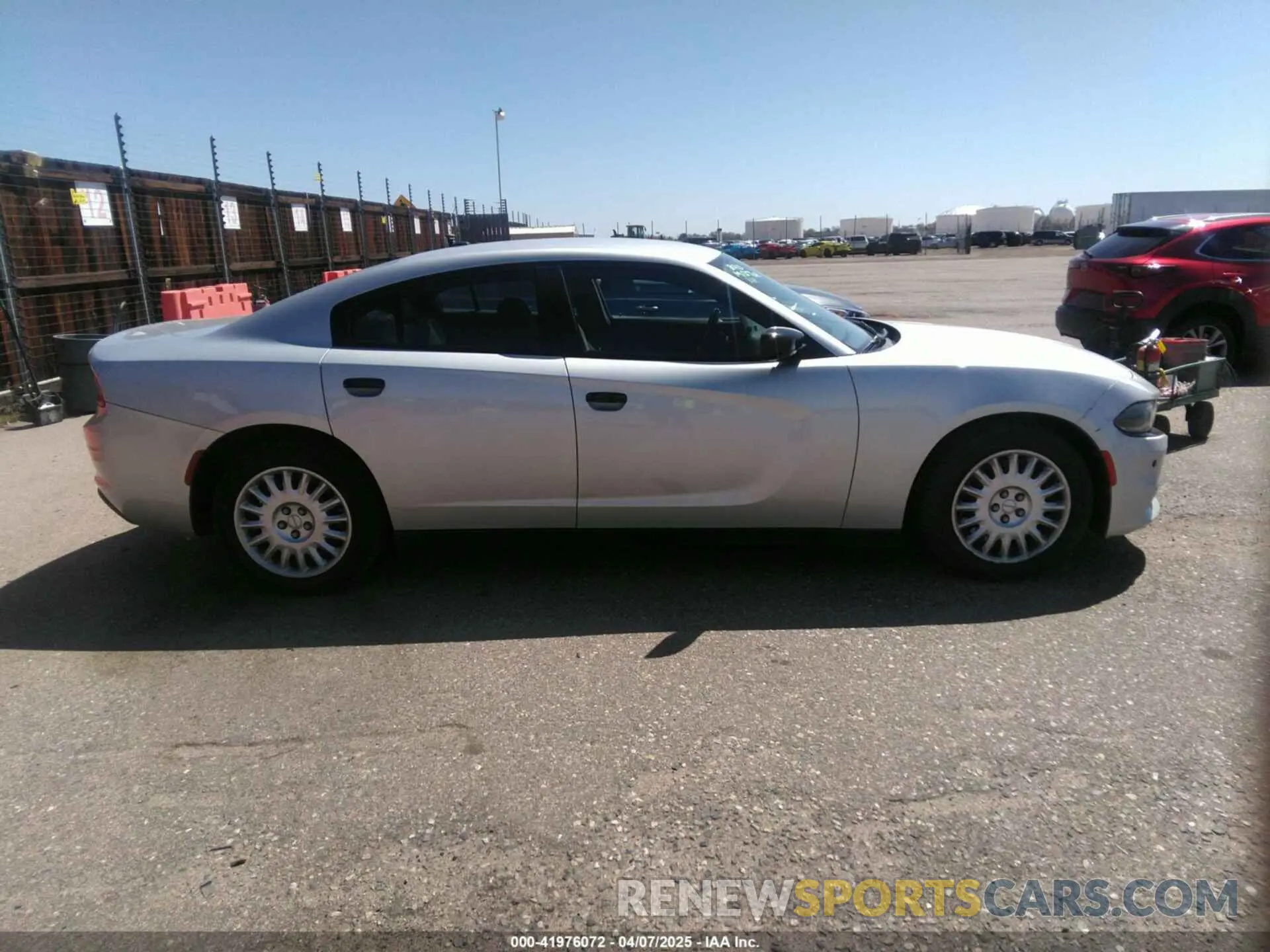13 fotografías del automóvil dañado 2C3CDXKT0KH647907 DODGE CHARGER 2019
