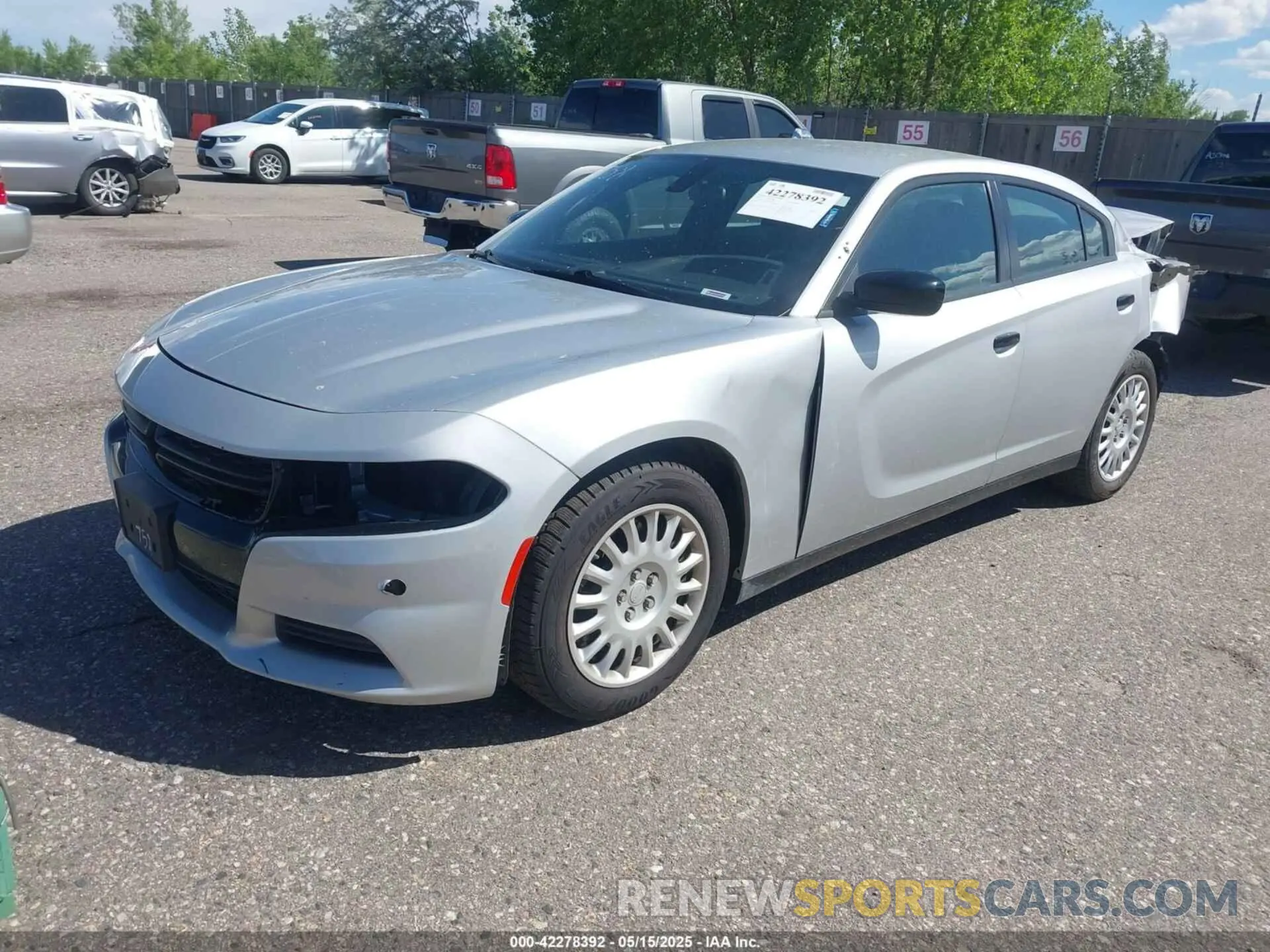 2 fotografías del automóvil dañado 2C3CDXKT2KH514663 DODGE CHARGER 2019