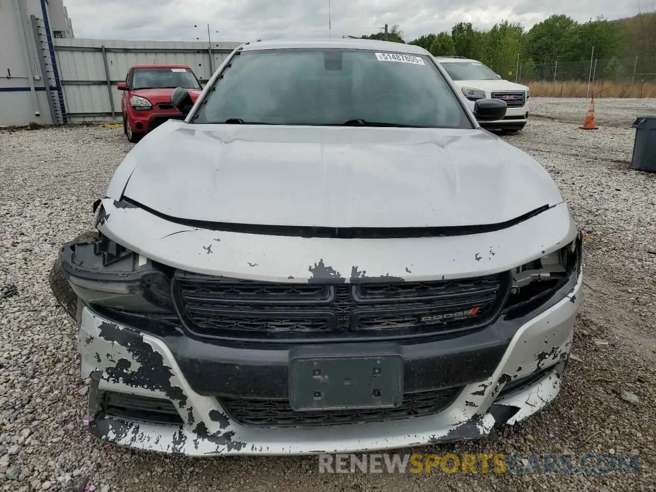 5 fotografías del automóvil dañado 2C3CDXKT2KH600488 DODGE CHARGER 2019