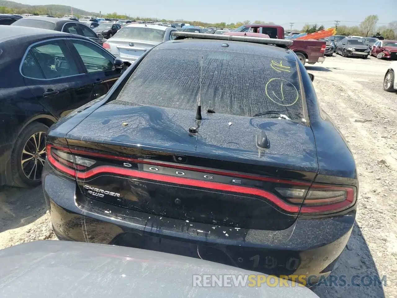 6 fotografías del automóvil dañado 2C3CDXKT5KH538679 DODGE CHARGER 2019