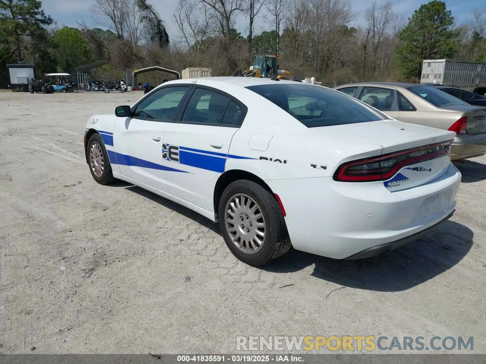 3 fotografías del automóvil dañado 2C3CDXKT6KH749616 DODGE CHARGER 2019