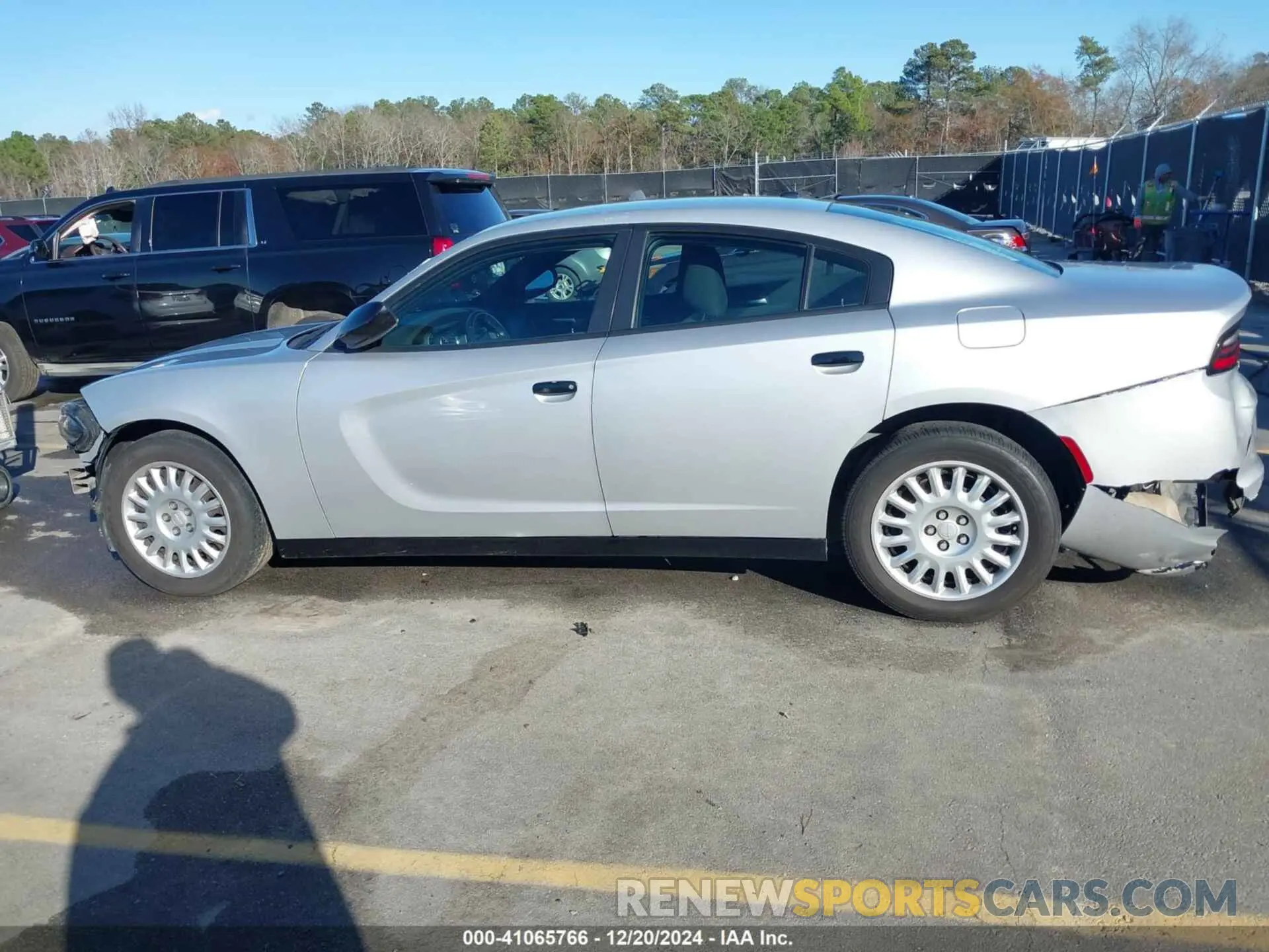 15 fotografías del automóvil dañado 2C3CDXKT8KH592686 DODGE CHARGER 2019