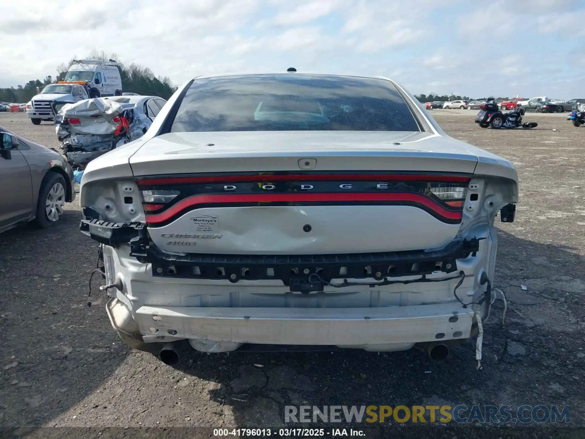 16 fotografías del automóvil dañado 2C3CDXKTXKH600139 DODGE CHARGER 2019