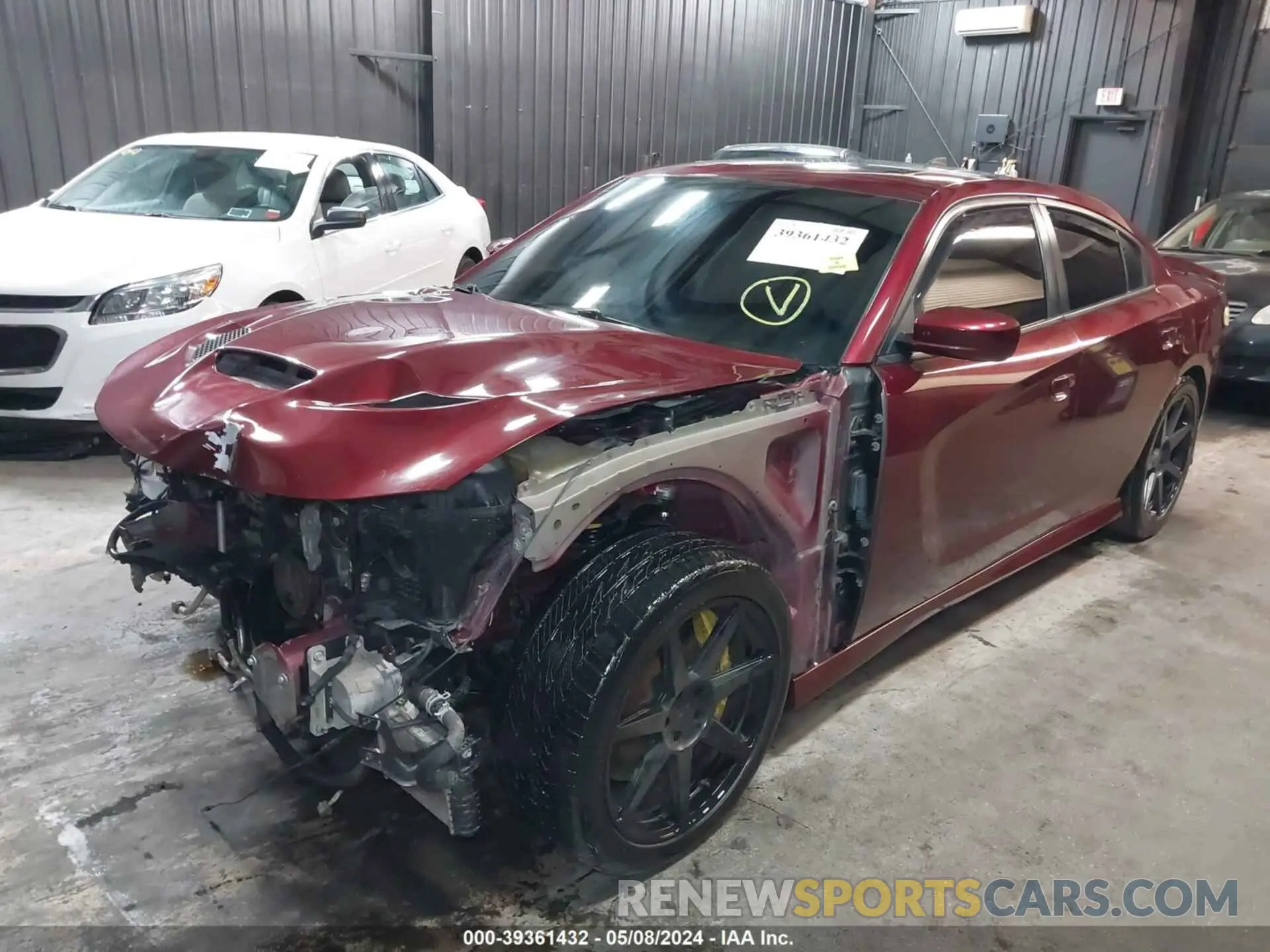 2 fotografías del automóvil dañado 2C3CDXL92KH693077 DODGE CHARGER 2019