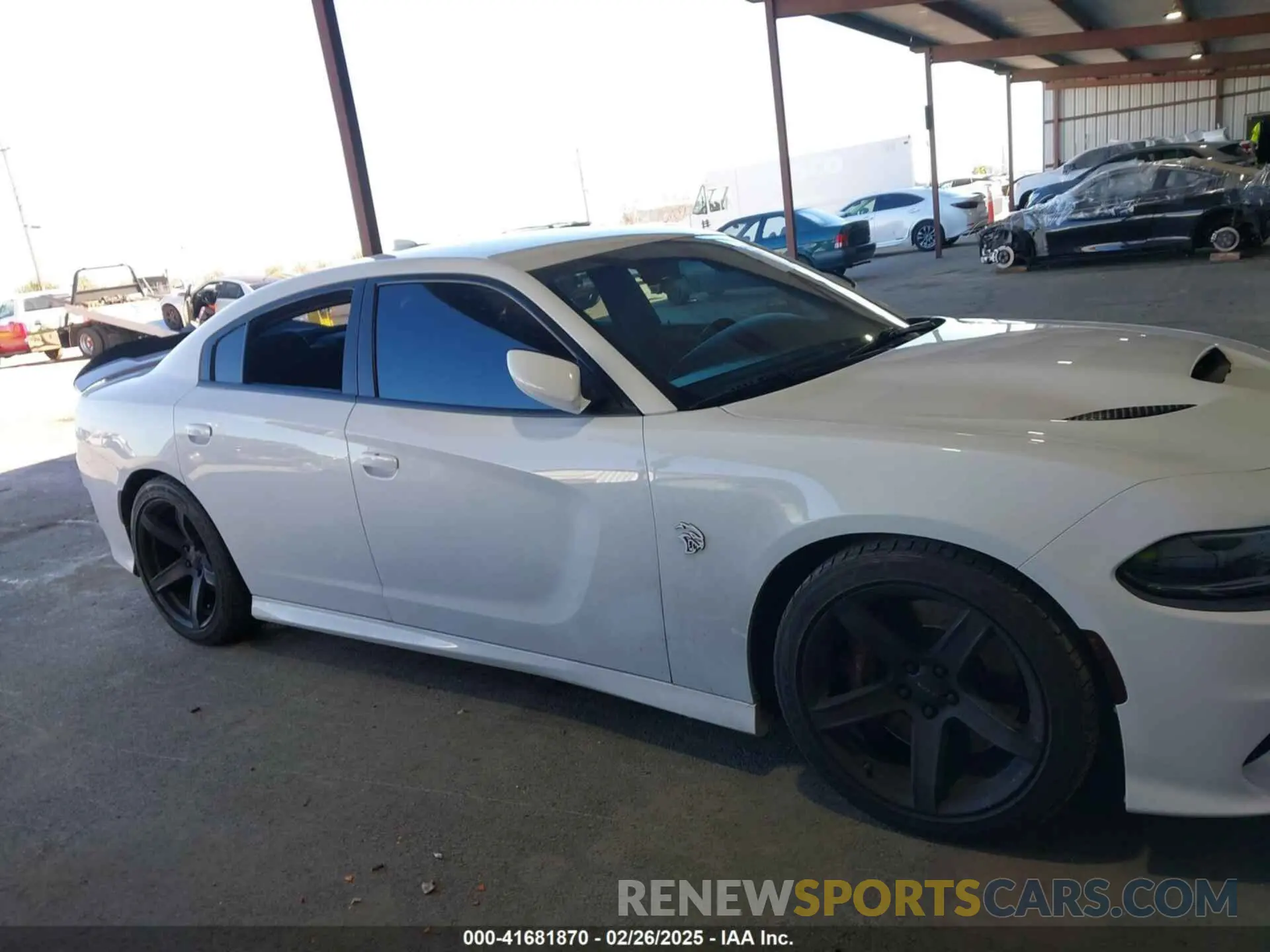 12 fotografías del automóvil dañado 2C3CDXL98KH552420 DODGE CHARGER 2019