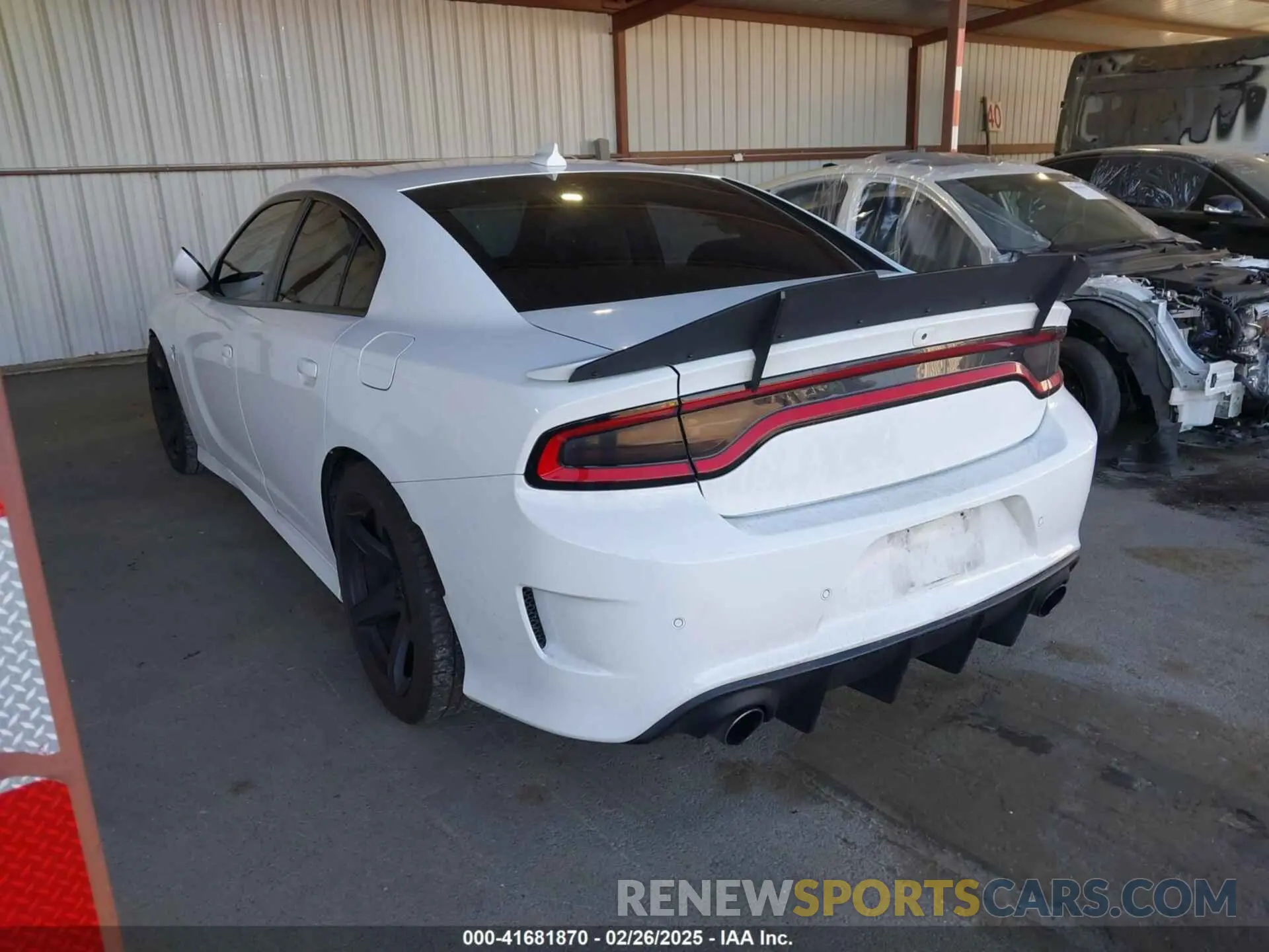 3 fotografías del automóvil dañado 2C3CDXL98KH552420 DODGE CHARGER 2019