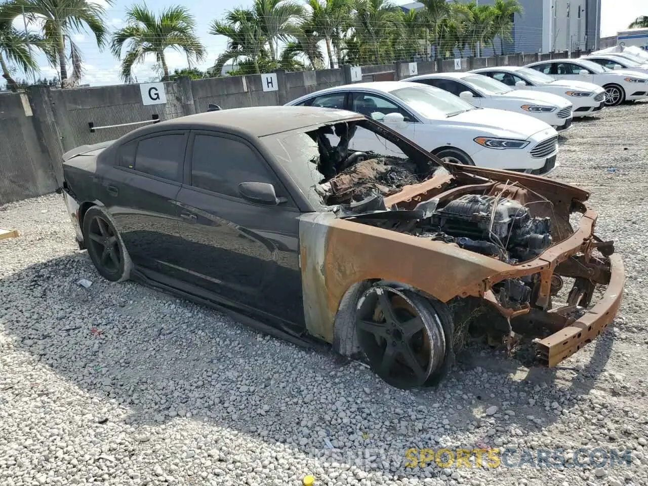 4 fotografías del automóvil dañado 2C3CDXL99KH671724 DODGE CHARGER 2019
