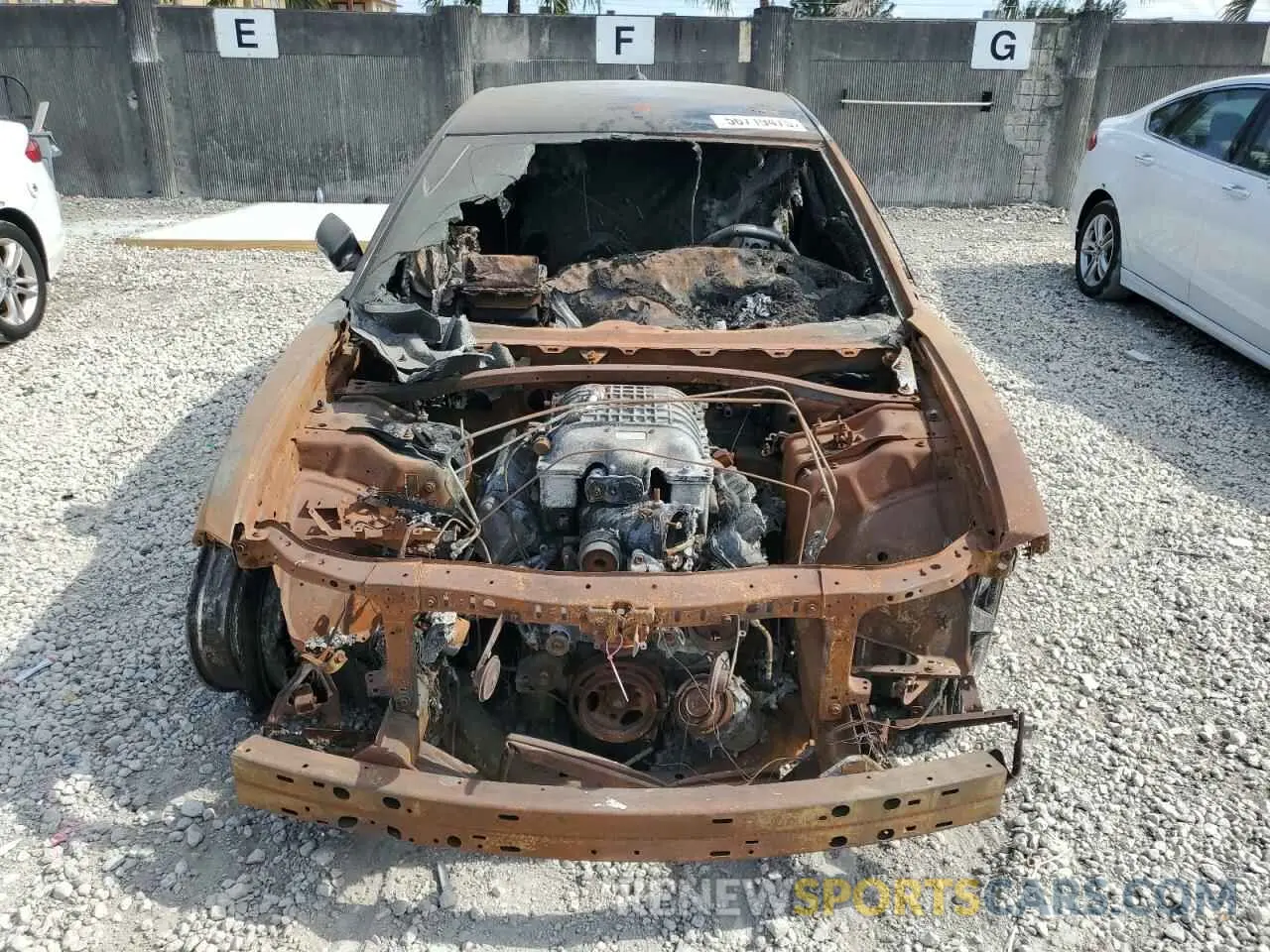5 fotografías del automóvil dañado 2C3CDXL99KH671724 DODGE CHARGER 2019