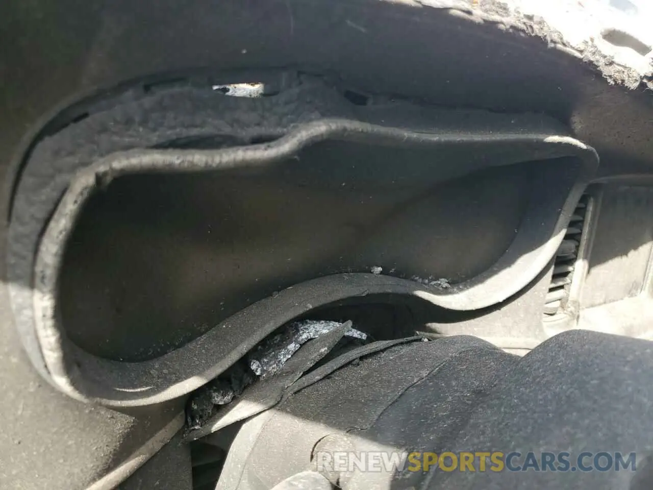 9 fotografías del automóvil dañado 2C3CDXL99KH671724 DODGE CHARGER 2019