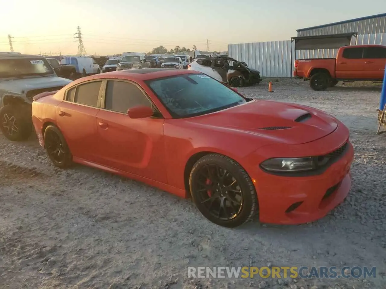 4 fotografías del automóvil dañado 2C3CDXL9XKH732885 DODGE CHARGER 2019