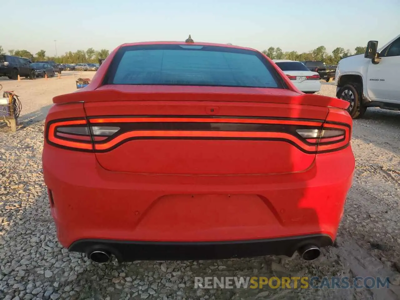 6 fotografías del automóvil dañado 2C3CDXL9XKH732885 DODGE CHARGER 2019