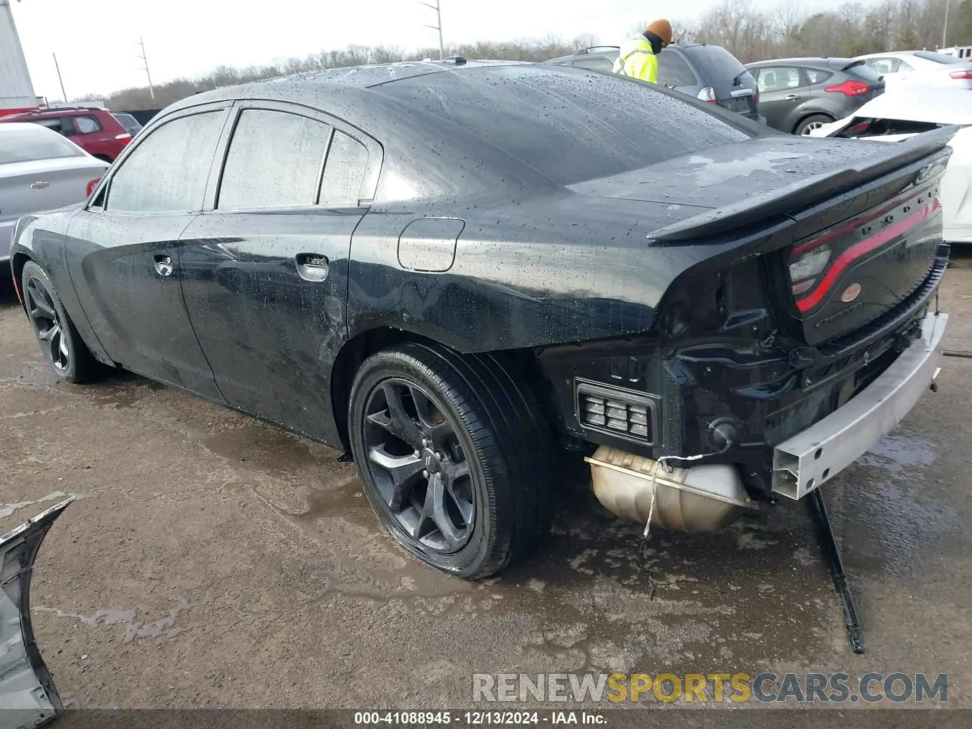 3 fotografías del automóvil dañado 2C3CDXBG0LH237970 DODGE CHARGER 2020