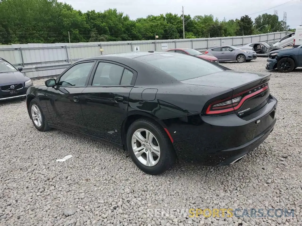 2 fotografías del automóvil dañado 2C3CDXBG1LH144326 DODGE CHARGER 2020