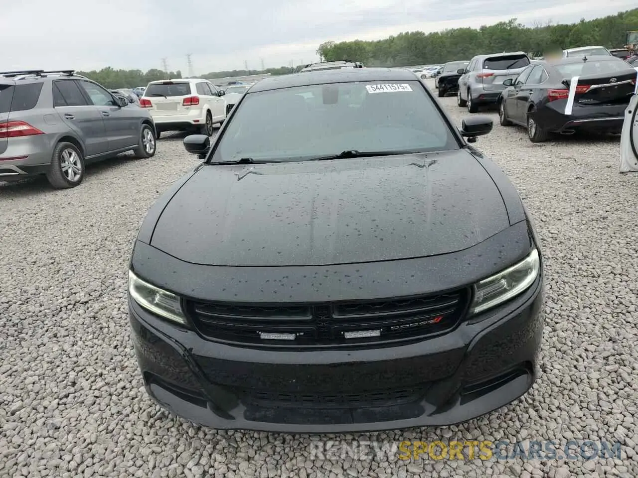 5 fotografías del automóvil dañado 2C3CDXBG1LH144326 DODGE CHARGER 2020