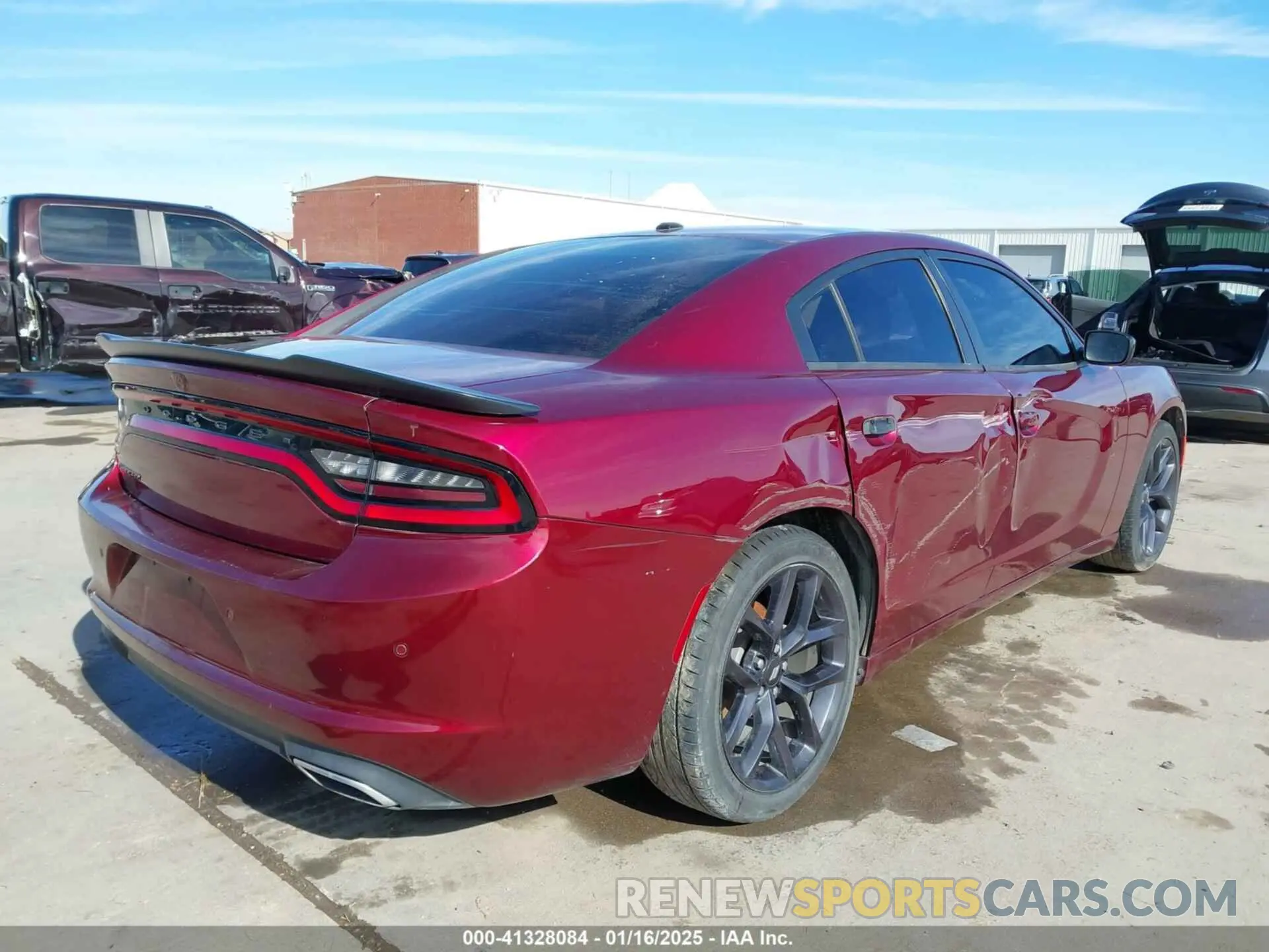 4 fotografías del automóvil dañado 2C3CDXBG3LH104815 DODGE CHARGER 2020