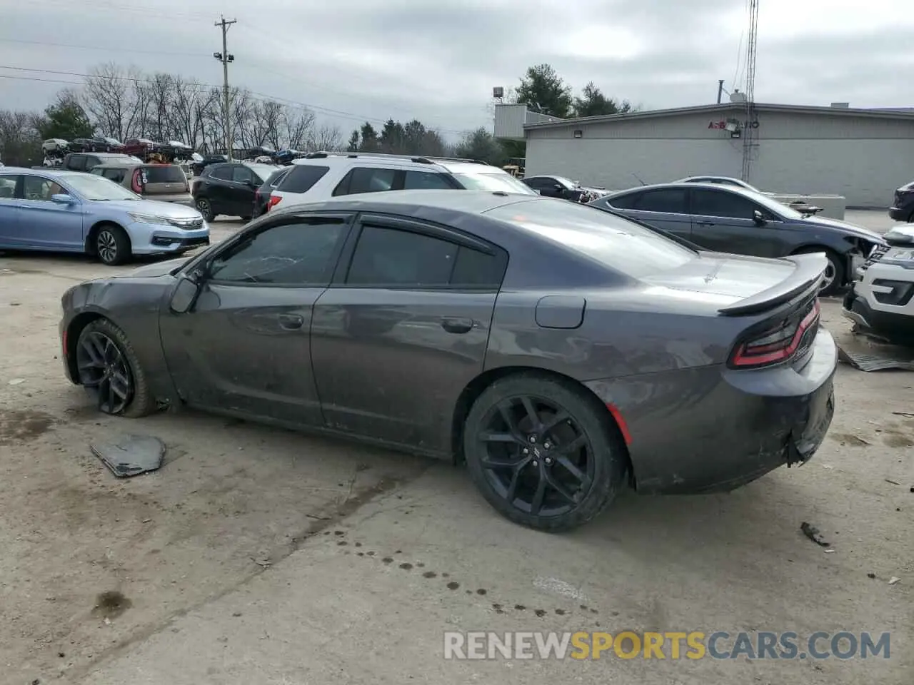 2 fotografías del automóvil dañado 2C3CDXBG3LH167669 DODGE CHARGER 2020
