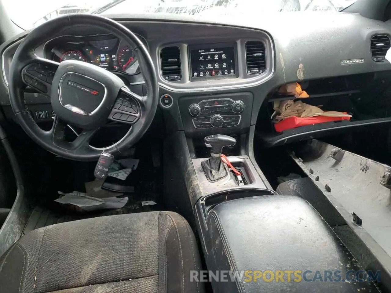 8 fotografías del automóvil dañado 2C3CDXBG3LH167669 DODGE CHARGER 2020
