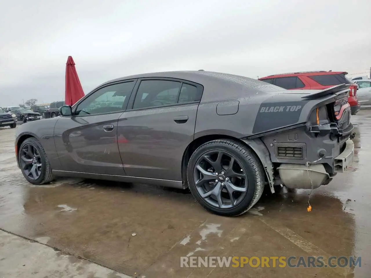 2 fotografías del automóvil dañado 2C3CDXBG3LH238384 DODGE CHARGER 2020