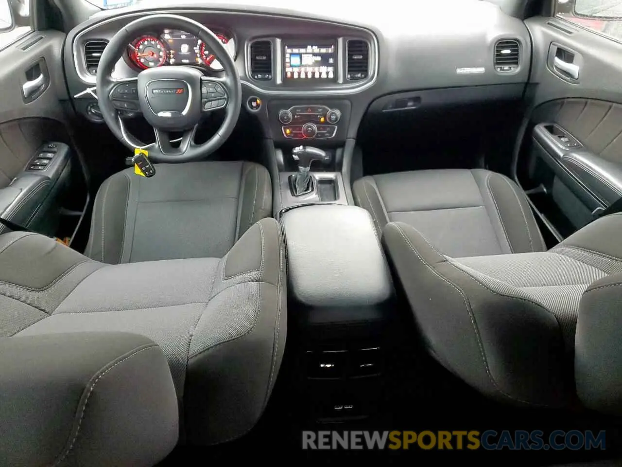8 fotografías del automóvil dañado 2C3CDXBG3LH238384 DODGE CHARGER 2020