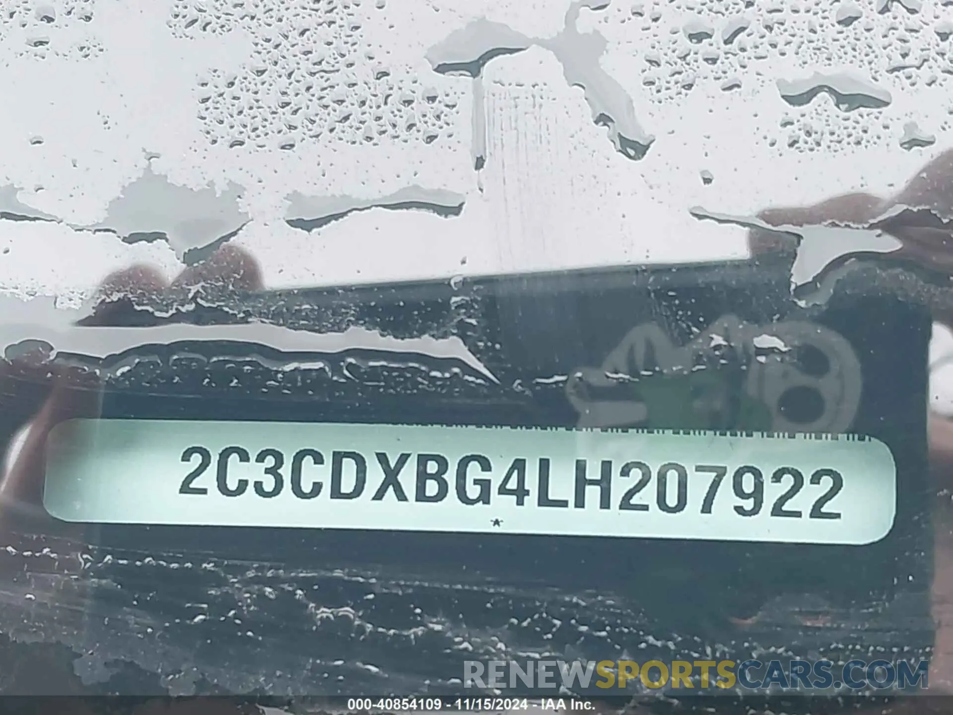 9 fotografías del automóvil dañado 2C3CDXBG4LH207922 DODGE CHARGER 2020