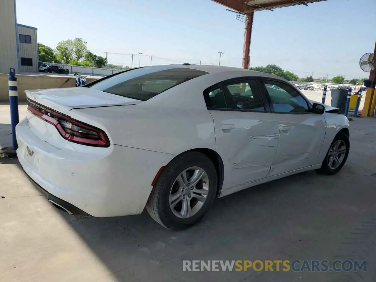 3 fotografías del automóvil dañado 2C3CDXBG6LH116795 DODGE CHARGER 2020