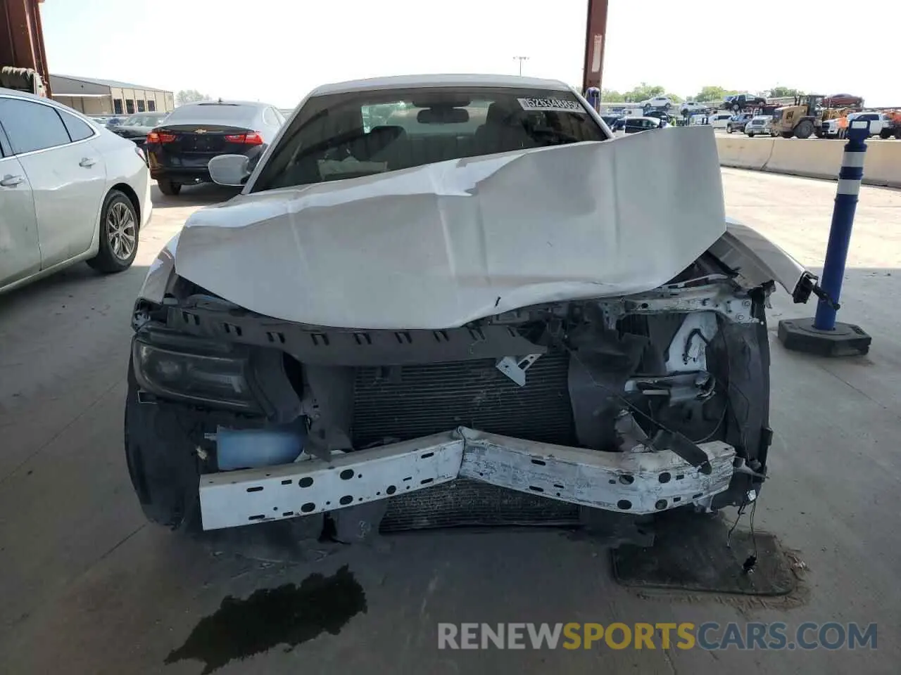 5 fotografías del automóvil dañado 2C3CDXBG6LH116795 DODGE CHARGER 2020